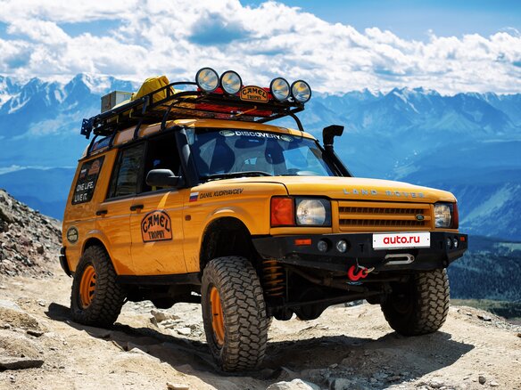 1999 Land Rover Discovery II, жёлтый