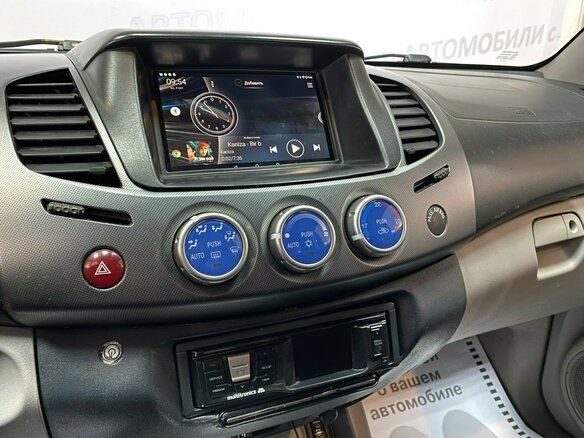 2008 Mitsubishi L200 IV, чёрный - вид 9