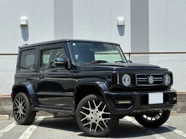 Открыть фотографии: Suzuki Jimny IV