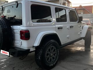 2018 Jeep Wrangler IV (JL), белый, 4750000 рублей, вид 4
