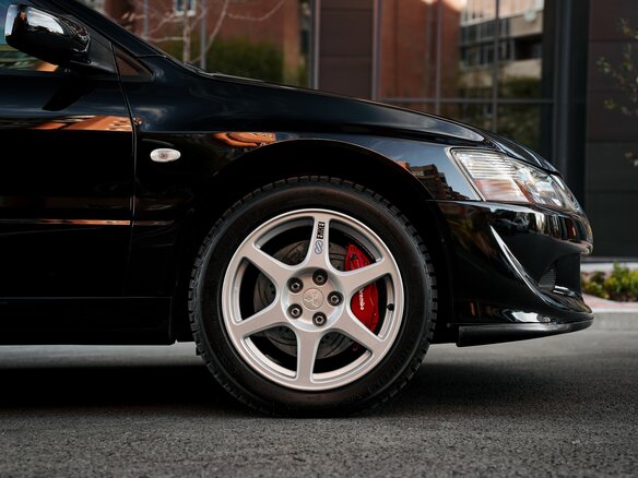 2004 Mitsubishi Lancer Evolution VIII, чёрный - вид 6
