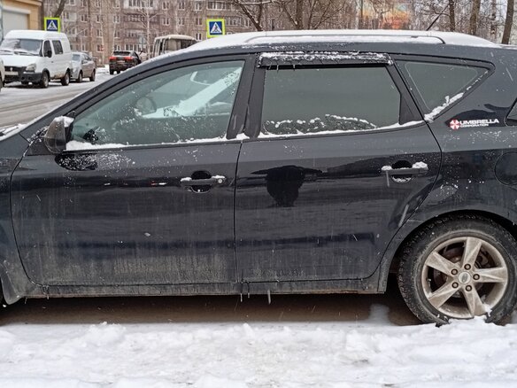 2009 Kia Ceed I, чёрный, 750000 рублей - вид 2