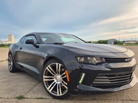 2018 Chevrolet Camaro VI, чёрный - вид 3