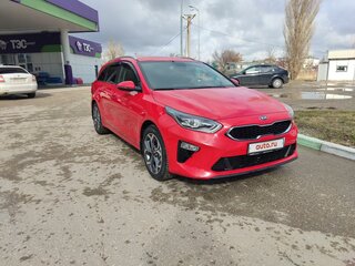 2021 Kia Ceed III, красный, 2320000 рублей, вид 2