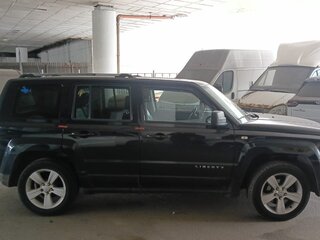 2012 Jeep Liberty (Patriot), чёрный, 737500 рублей, вид 4