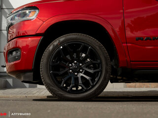 2026 Ram 1500 Crew Cab V Рестайлинг, красный, 10090000 рублей, вид 5