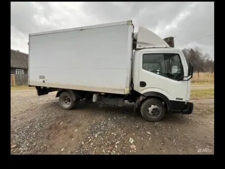 2011 Nissan Cabstar, белый, 1350000 рублей, вид 3