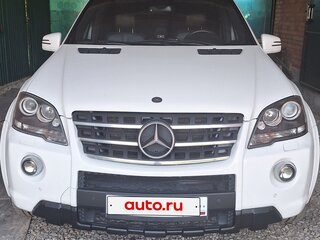 2010 Mercedes-Benz M-Класс 550 II (W164) Рестайлинг, белый, 2350000 рублей, вид 1