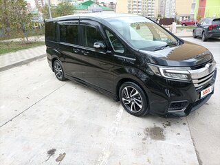 2018 Honda Stepwgn Spada V Рестайлинг, чёрный, 2370000 рублей, вид 2
