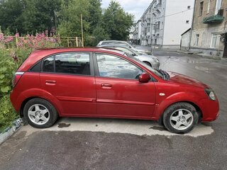 2010 Kia Rio II Рестайлинг, красный, 415000 рублей, вид 3