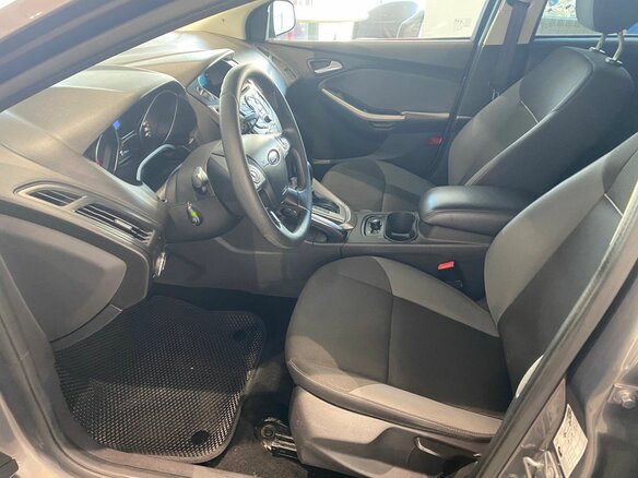 2013 Ford Focus III, коричневый - вид 16