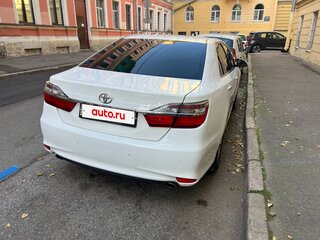 2015 Toyota Camry VII (XV50) Рестайлинг, белый, 2300000 рублей, вид 4