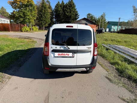 2025 Lada (ВАЗ) Largus Cross I Рестайлинг, белый, 1550000 рублей, вид 4