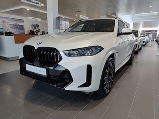 2025 BMW X6 40i III (G06) Рестайлинг, белый, 13500000 рублей, вид 5