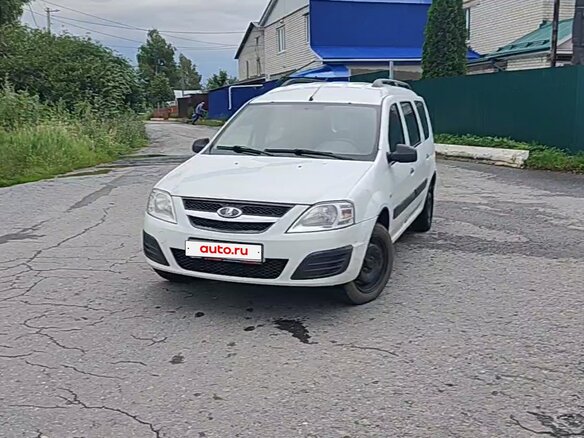 2017 Lada (ВАЗ) Largus I, белый, 639000 рублей - вид 1
