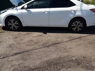 2014 Toyota Corolla XI (E160, E170, E180), белый, 1150000 рублей, вид 4