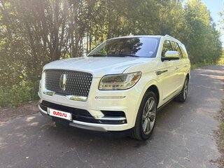 2017 Lincoln Navigator IV, белый, 6500000 рублей, вид 2