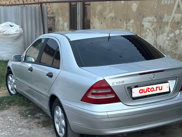 2003 Mercedes-Benz C-Класс 180 II (W203), белый, 650000 рублей - вид 4