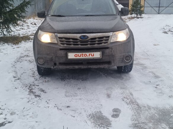 2011 Subaru Forester III Рестайлинг, чёрный, 950000 рублей - вид 2