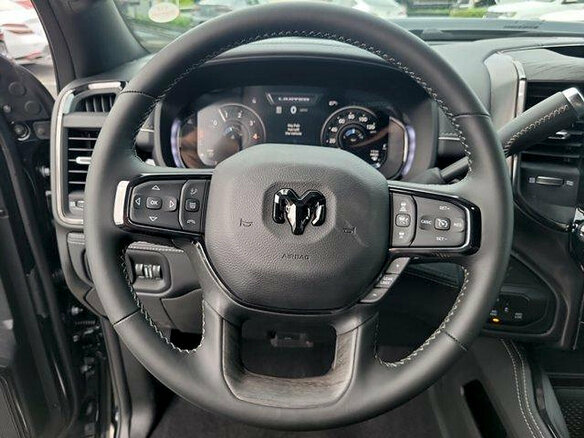 2026 RAM 2500, чёрный, 13540000 рублей - вид 32
