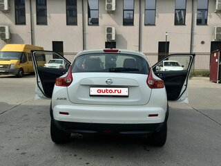 2013 Nissan Juke I, белый, 880000 рублей, вид 3