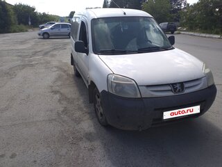 2006 Peugeot Partner I Рестайлинг, белый, 430000 рублей, вид 1