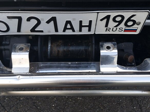 1988 Mitsubishi Pajero I, серый, 1150000 рублей - вид 3