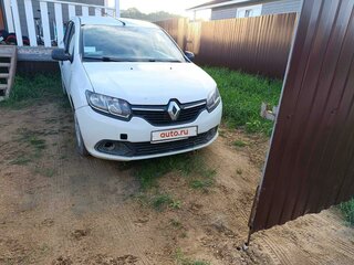 2015 Renault Logan II, белый, 430000 рублей, вид 2