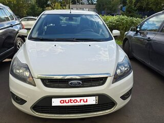 2010 Ford Focus II Рестайлинг, белый, 750000 рублей, вид 1