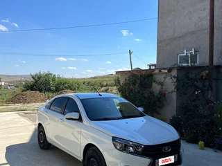 2021 Lada (ВАЗ) Vesta I, белый, 900000 рублей, вид 1