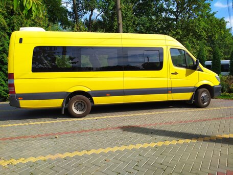 2017 Mercedes-Benz Sprinter, жёлтый, 5450000 рублей, вид 1