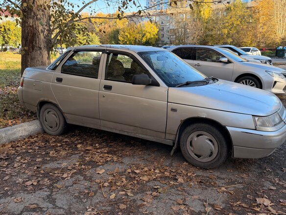 2006 Lada (ВАЗ) 2110, серебристый, 200000 рублей - вид 3