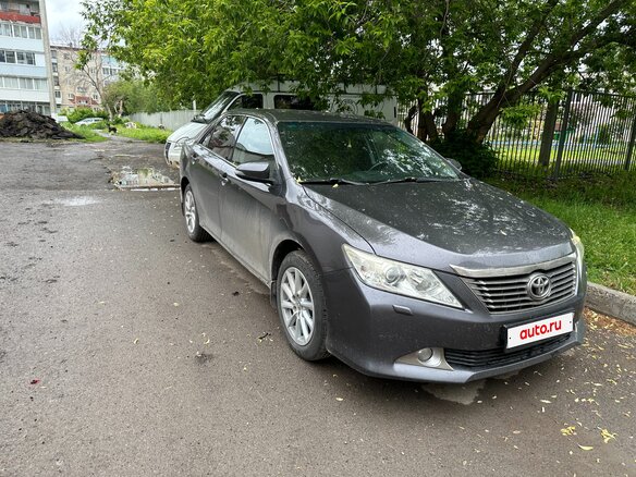 2013 Toyota Camry VII (XV50), серый, 1950000 рублей - вид 1