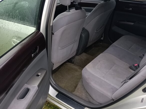 2005 Toyota Prius II (XW20), серебристый, 350000 рублей - вид 10