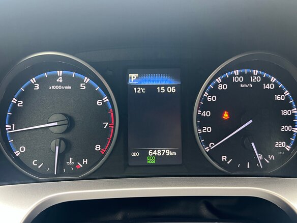 2019 Toyota RAV4 IV (XA40) Рестайлинг, чёрный, 3750000 рублей - вид 9