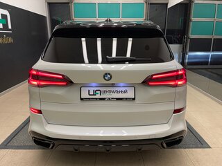 2021 BMW X5 40d IV (G05/G18), белый, 9500000 рублей, вид 5