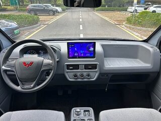 2026 Wuling Yangguang, голубой, 1690000 рублей, вид 3