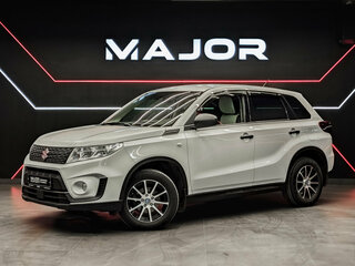 2021 Suzuki Vitara II Рестайлинг, белый, 1695000 рублей, вид 1