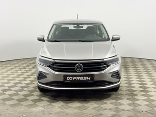 2021 Volkswagen Polo VI, серебристый, 1573200 рублей, вид 3