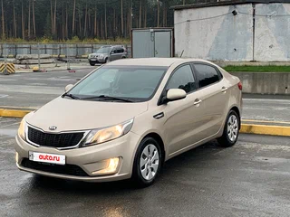2013 Kia Rio 4-speed III, бежевый, 1020000 рублей, вид 4