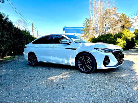 2024 Chery Arrizo 8, белый - вид 3