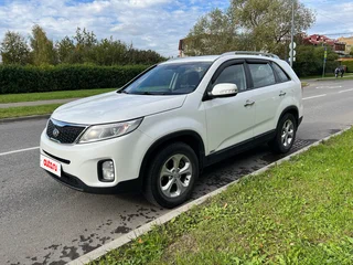 2014 Kia Sorento II Рестайлинг, белый, 1700000 рублей, вид 1