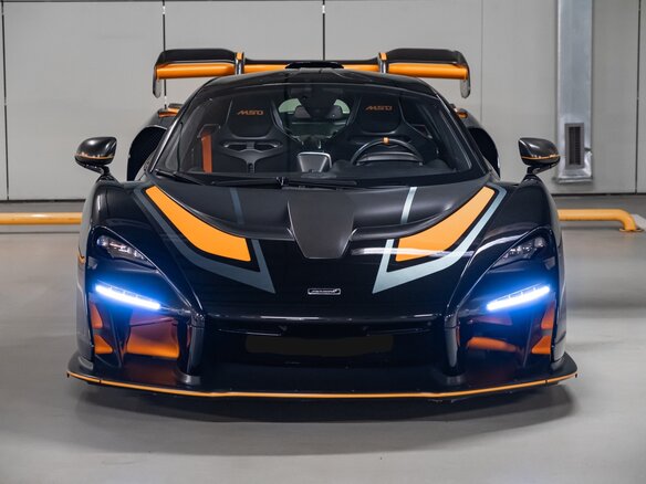 2019 McLaren Senna, оранжевый, 130000000 рублей - вид 3
