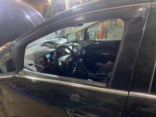 2019 Ford C-MAX Grand Start-Stop II Рестайлинг, чёрный, 700000 рублей, вид 4
