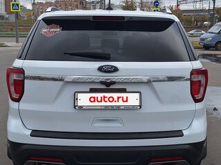 2019 Ford Explorer V Рестайлинг 2, белый, 2600000 рублей, вид 4
