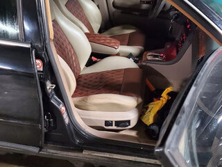 2000 Audi A6 II (C5), чёрный, 380000 рублей, вид 3