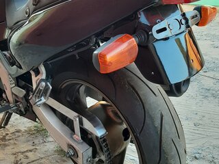 Yamaha FZR1000
