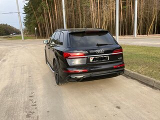 2021 Audi Q7 45 TDI II (4M) Рестайлинг, чёрный, 7544000 рублей, вид 3