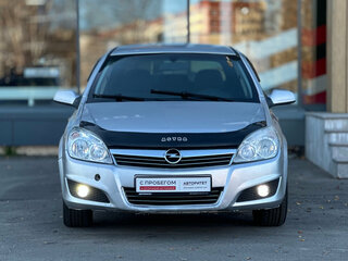 2008 Opel Astra H Рестайлинг, серебристый, 399000 рублей, вид 3