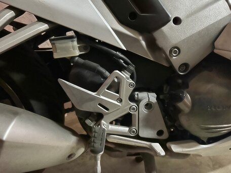 2014 Honda VFR 800, белый, 970000 рублей, вид 5
